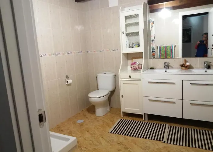 El Caserio De Esther *