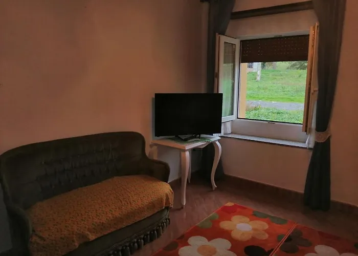 El Caserio De Esther Beranga