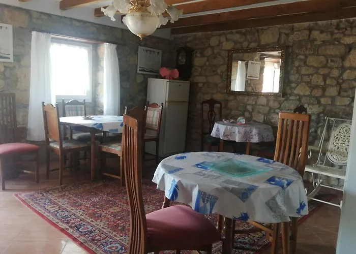 El Caserio De Esther Homestay